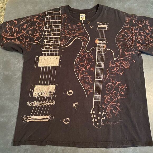 Liquid Blue Men 2008 Guitar AOP Music Art Graphic Print Short Sleeve T-Shirt XL - Picture 5 of 7